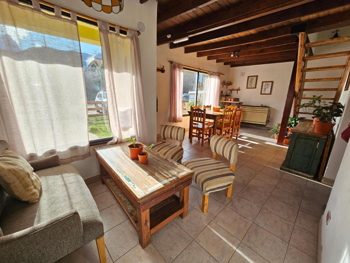 Yellow House Cottage إل تشالتين المظهر الخارجي الصورة